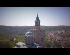 Descubre la belleza de Veliko Tarnovo: guía de turismo y viaje