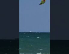 Descubre el emocionante kitesurf en el Mar Negro de Bulgaria: Un destino perfecto para el turismo de aventura