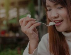 Descubre el sabor único del yogur búlgaro en tu próximo viaje: turismo gastronómico en Bulgaria