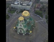 Descubre la majestuosa Catedral de Alexander Nevsky en Sofía: una joya del turismo en Bulgaria