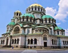 Descubre la belleza del turismo en Sofía: Visita la iglesia de Boyana